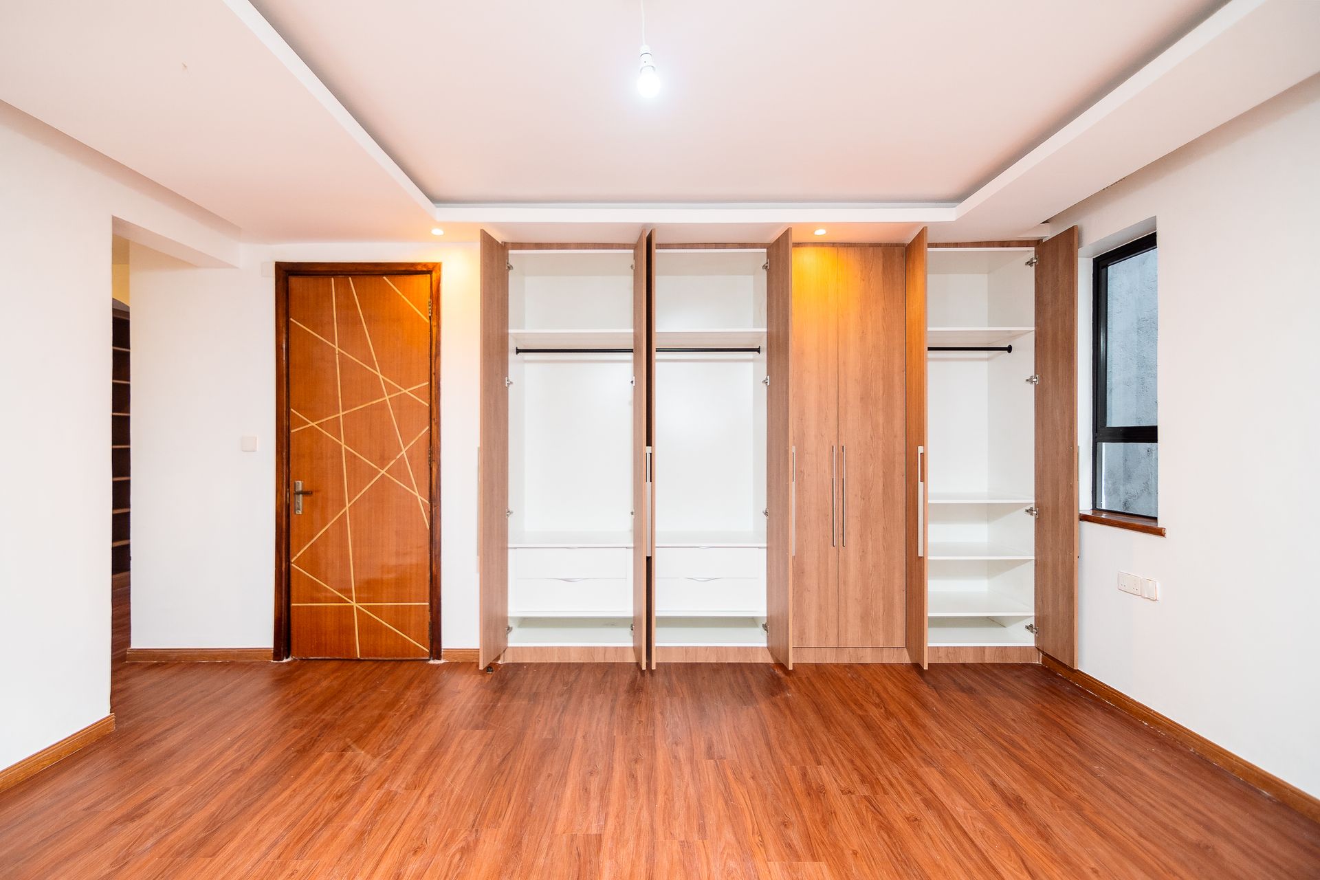 Professional real estate photo photographed by creative kapu