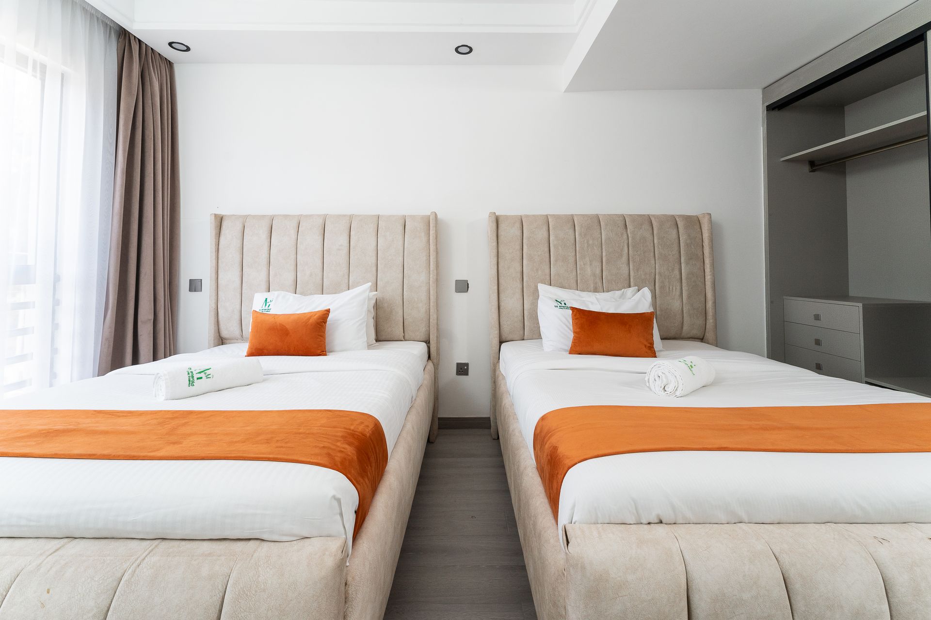 Professional real estate photo photographed by creative kapu